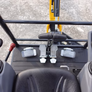 Yuchai Americas Excavator Operator Cabin and Controls