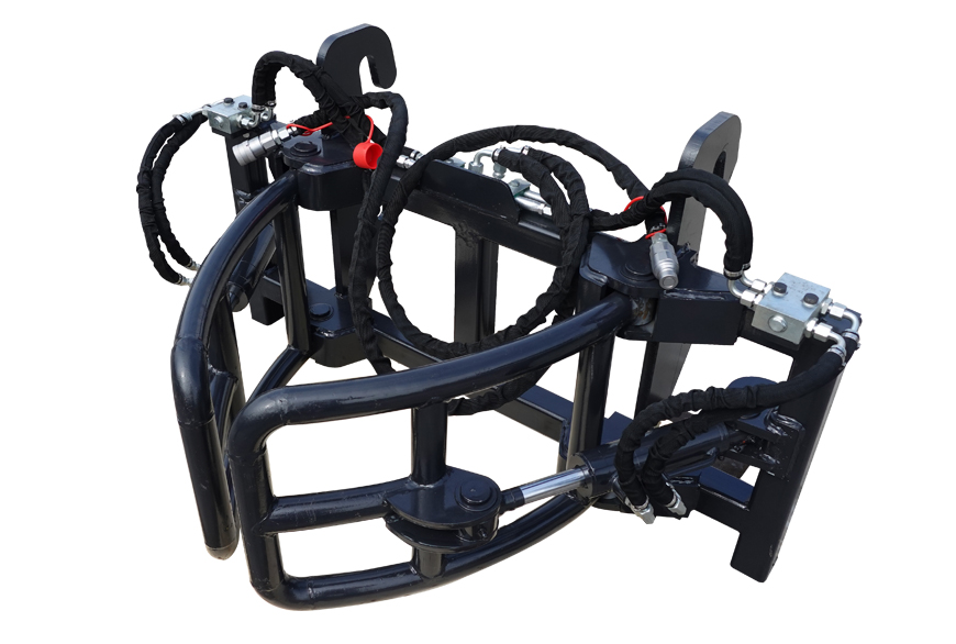 "Yuchai Americas hydraulic grapple attachment for excavators or material handlers, featuring sturdy black metal construction with multiple tines and hydraulic hoses