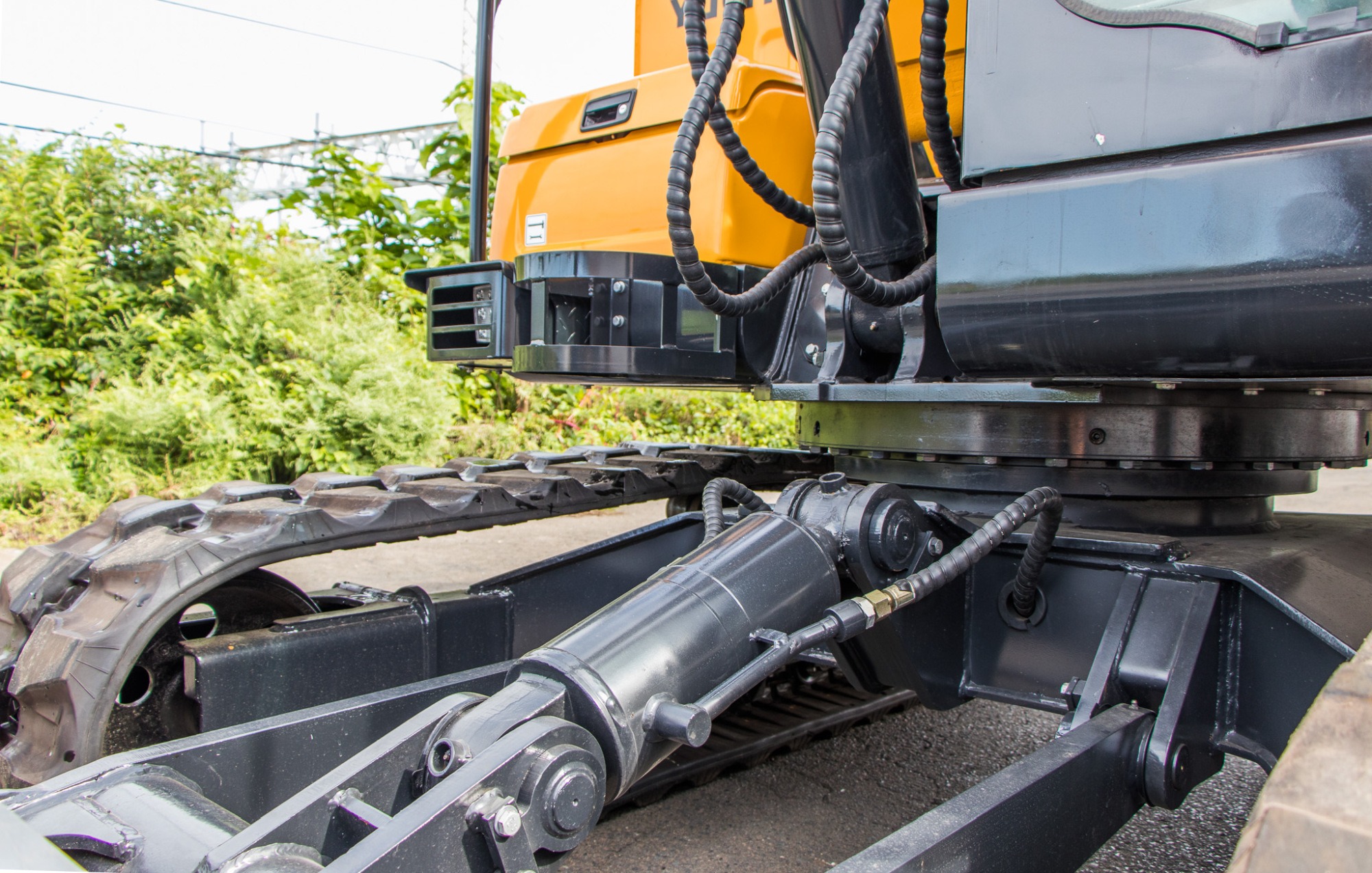 Yuchai YC80 excavator with Yanmar engine in Norwalk